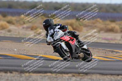 media/Dec-17-2022-SoCal Trackdays (Sat) [[224abd9271]]/Turn 16 (210pm)/